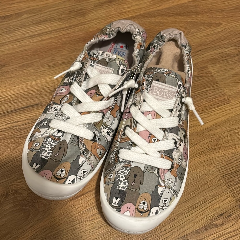 Bob’s by Skechers women’s size 9